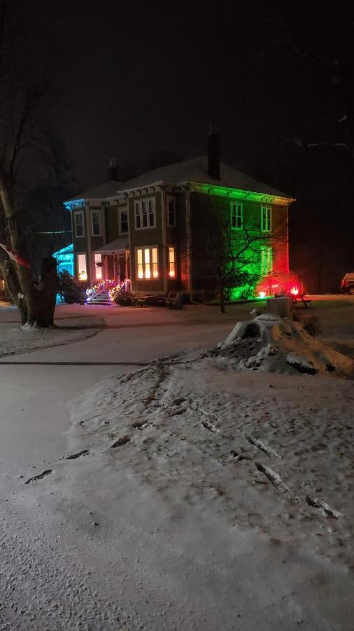 The Lark & Loon Inn Annapolis Royal Bagian luar foto