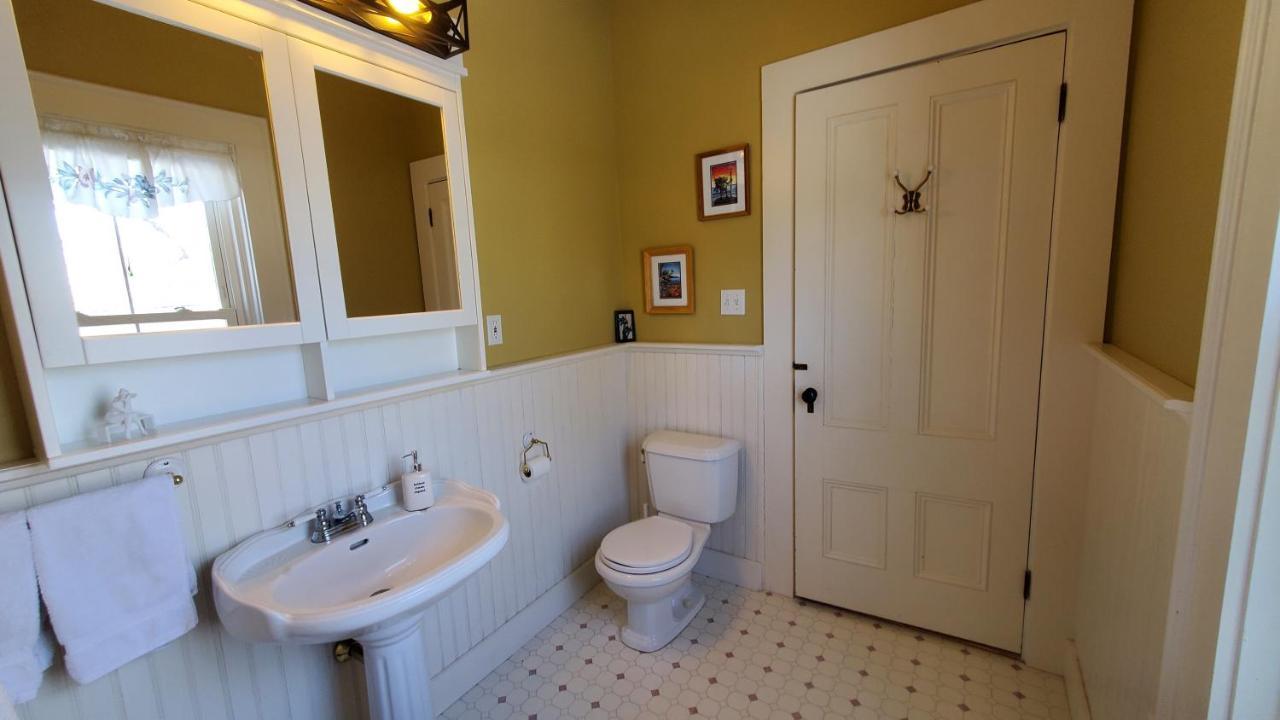 The Lark & Loon Inn Annapolis Royal Bagian luar foto
